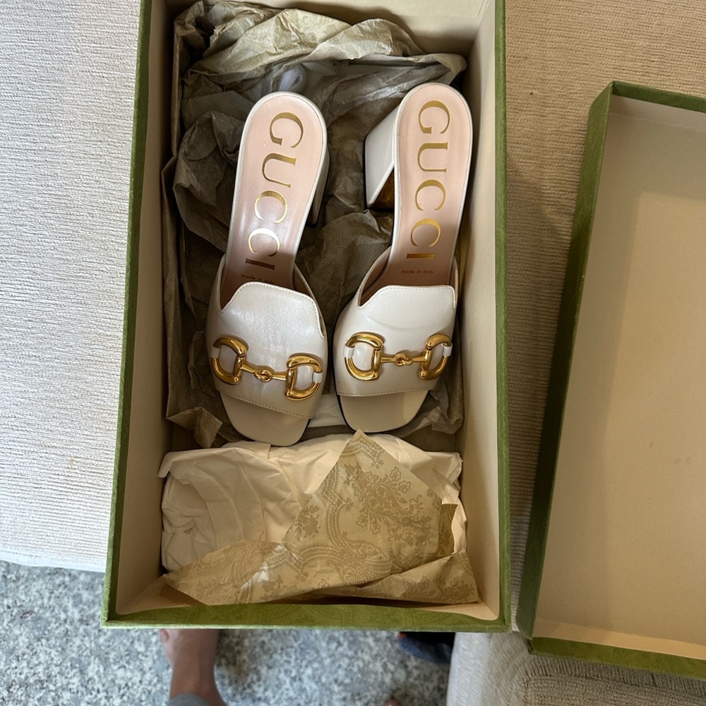 Gucci White and Gold Women's Mules